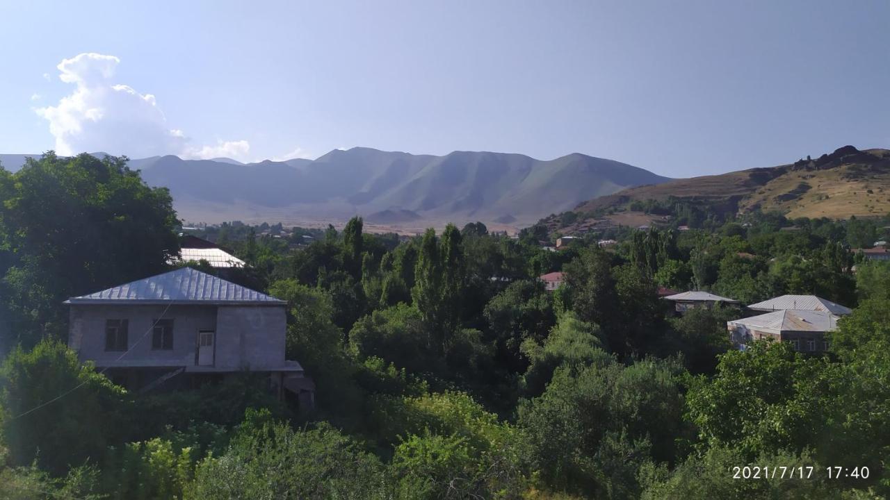 Verishen Guest House B&B Gorisz Kültér fotó