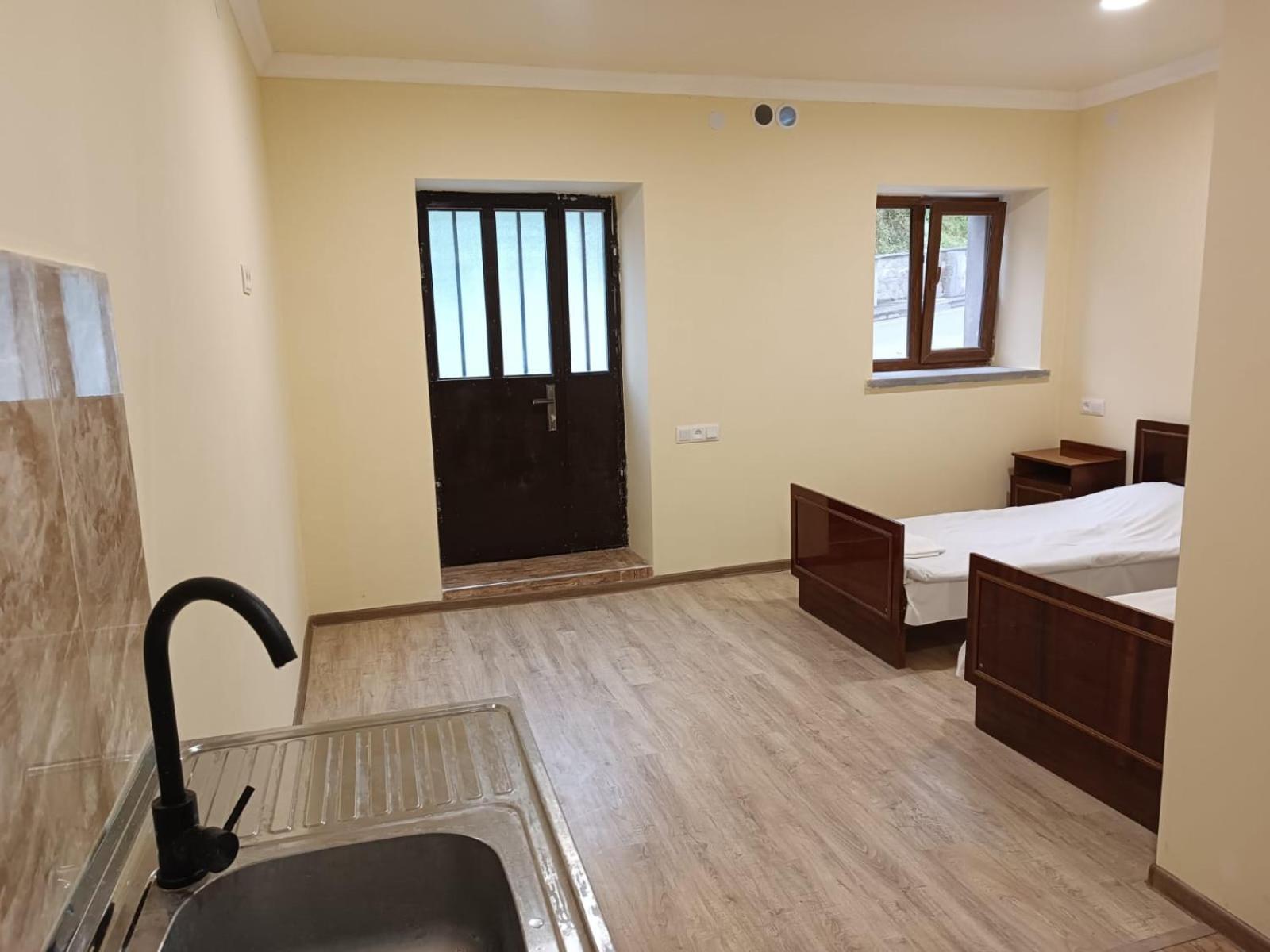 Verishen Guest House B&B Gorisz Kültér fotó
