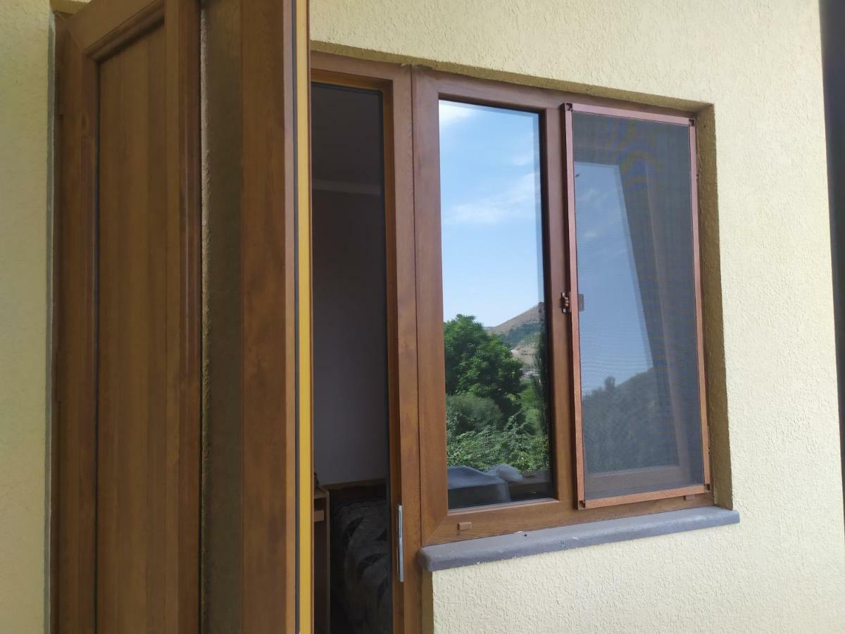 Verishen Guest House B&B Gorisz Kültér fotó