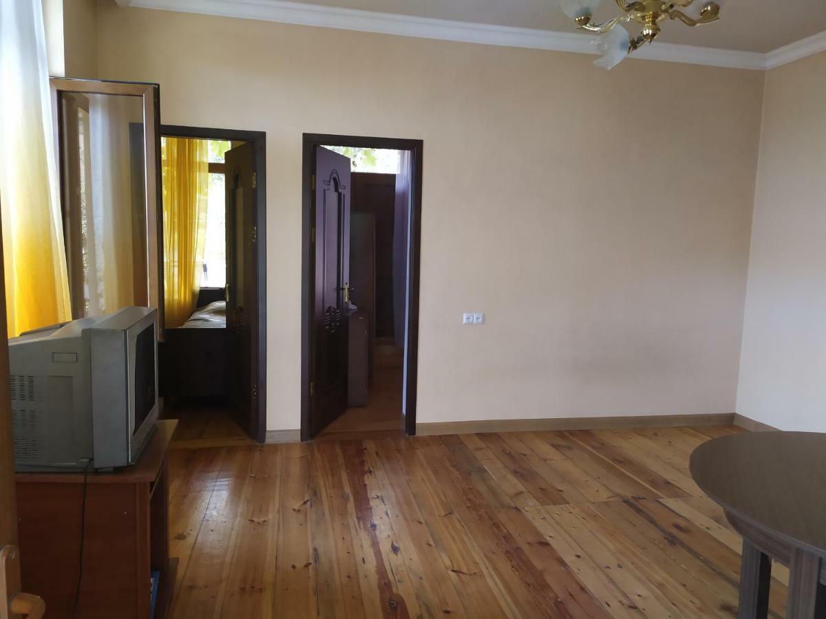 Verishen Guest House B&B Gorisz Kültér fotó