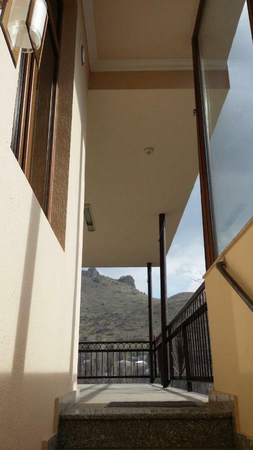 Verishen Guest House B&B Gorisz Kültér fotó